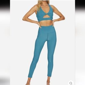 Beach Riot teal green ribbed leggings in size small